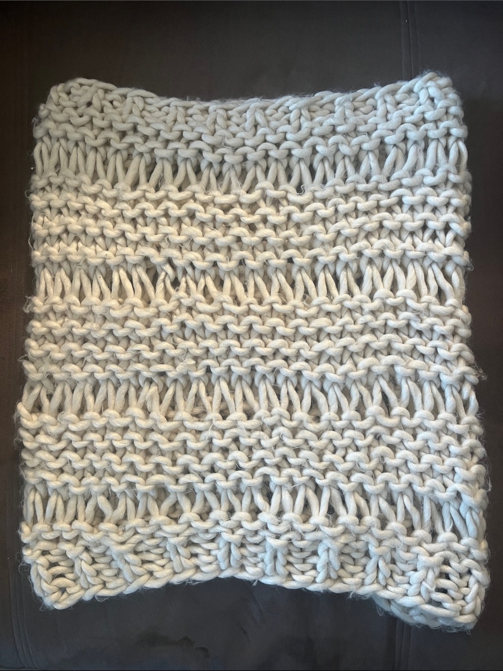 Chunky Hand-Knit Wool Scarf in Light Cream